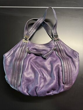 B. Makowsky Purple Leather Hobo Hag